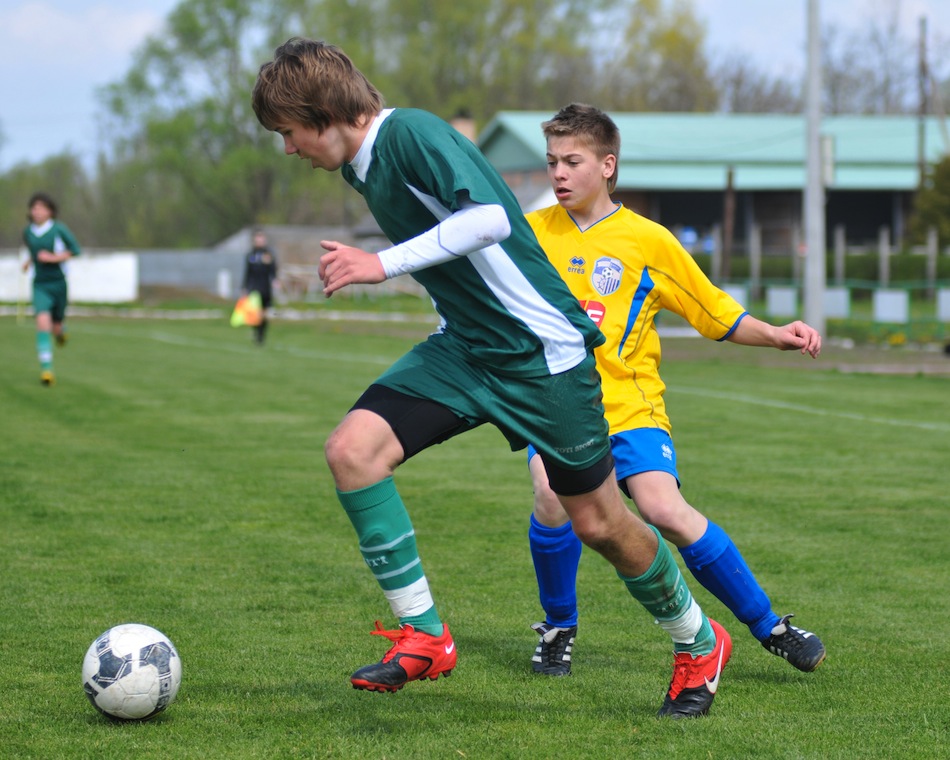 /index.php?option=com_content&view=article&id=293:football&catid=160:slideshow